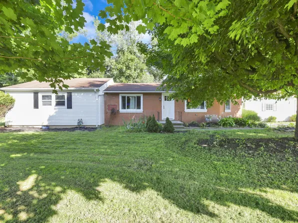 617 N School St, Amanda, OH 43102