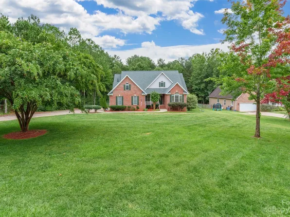 180 E Springdale Rd, Rock Hill, SC 29730