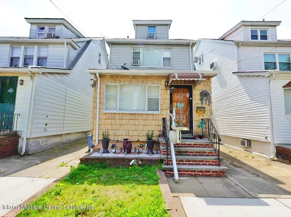 137-36 96th Pl, Ozone Park, NY 11417
