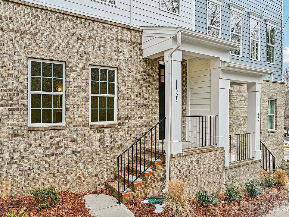 1st image of 11025 Warfield Ave #2