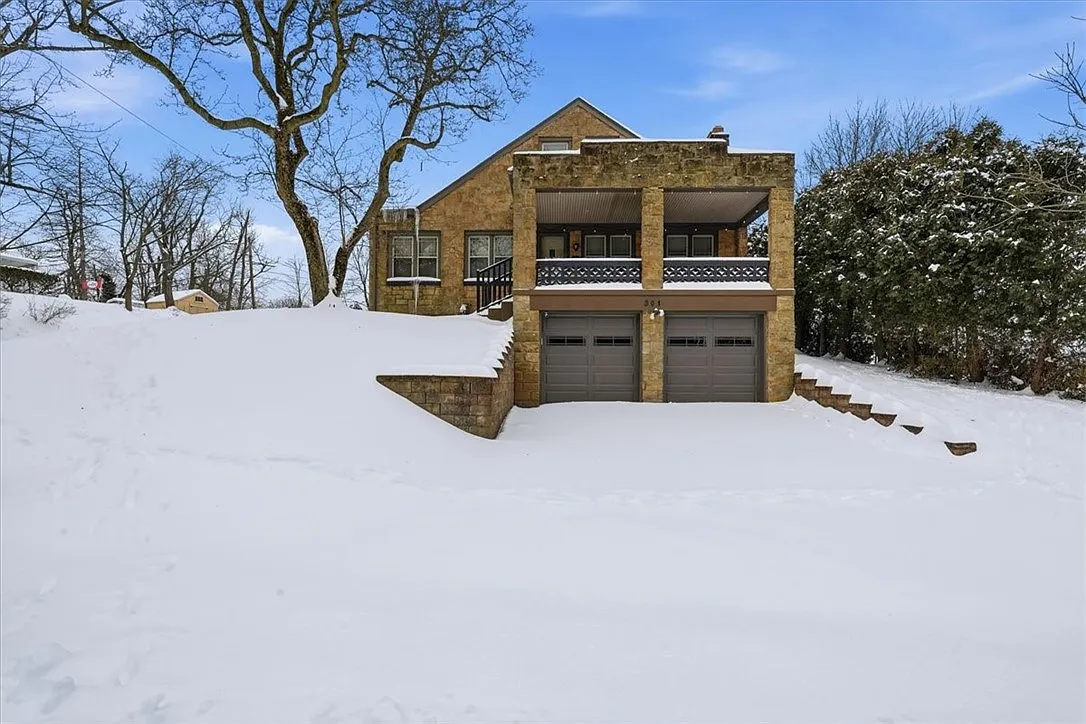301 Bon Air Ave photo 1