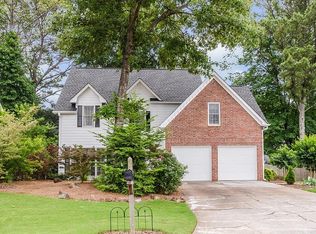 617 Radford Cir, Woodstock, GA