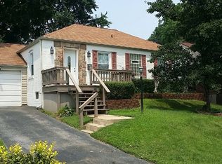 7113 Rhodes Ave, Saint Louis, MO 63123