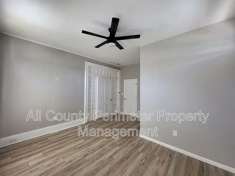 1249 Duncan Ave #A — Photo 7