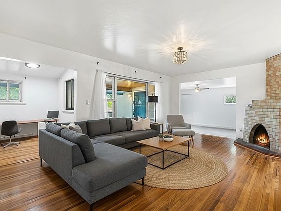 5th image of 1113 S Luna Cir