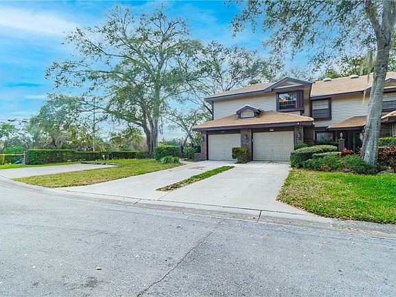 5th image of 2660 Walnut Dr #1205