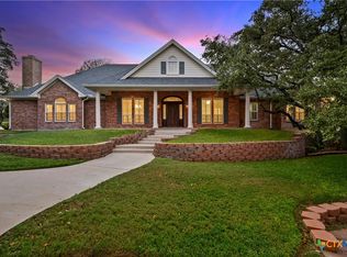 600 Willow Creek Rd, Salado, TX 76571