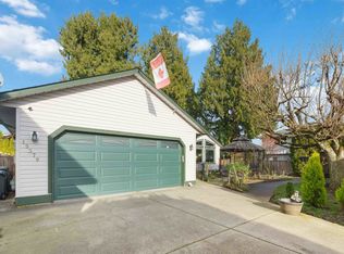 19379 Cusick Cres, Pitt Meadows, BC V3Y2M9