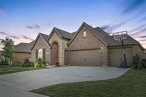 1st image of 24911 Mountclair Hollow Ln