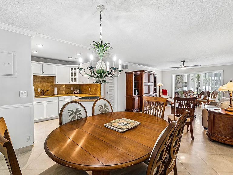 6417 Bay Club Dr #2 — Photo 10