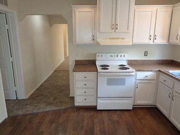5th image of 10218 Berrybriar Ln