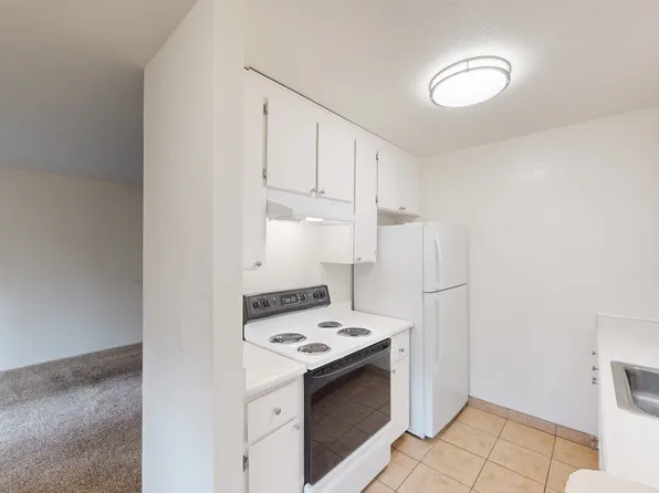 348 Robinson St #16, Sonoma, CA 95476