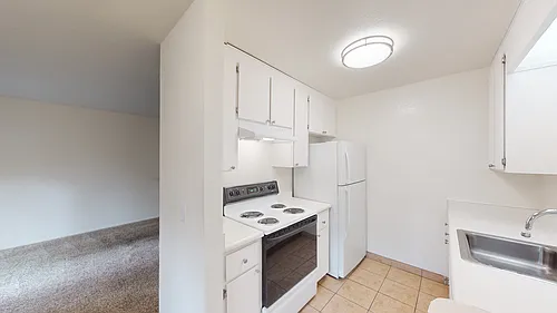 348 Robinson St #16 Photo 1