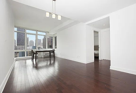 3rd image of 120 Riverside Blvd APT 15J