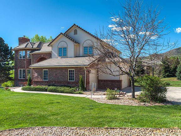 3rd image of 20 Black Bear Ln