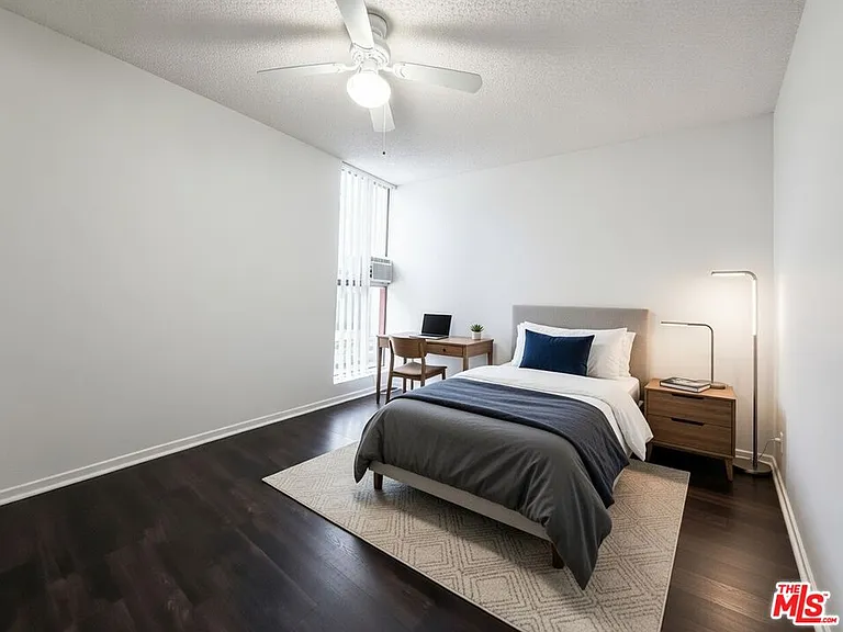 1208 W Adams Blvd #2 — Photo 4
