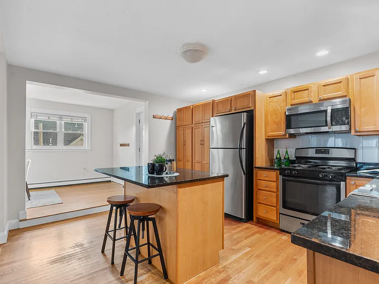 480 Medford St #4 — Photo 20