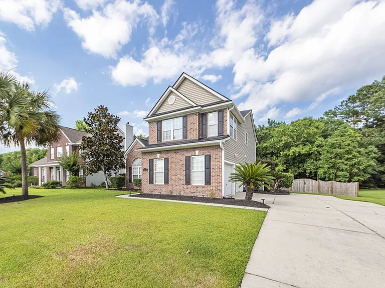 112 Tanglewood Cir — Photo 46