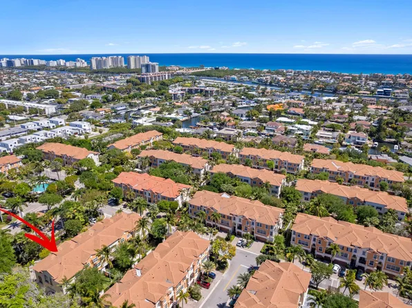 604 NE Venezia Lane, Boca Raton, FL 33487