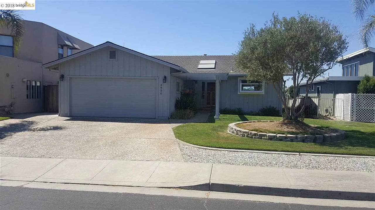 4920 Cabrillo Point photo 1