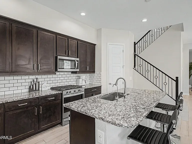 5038 E Anderson Dr — Photo 9