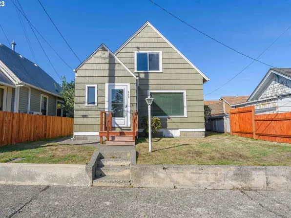 838 Colorado Ave, North Bend, OR 97459