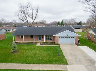 1126 Maplecrest Dr, Troy, OH 45373