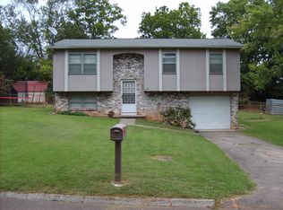 3412 Cindy Ln, Knoxville, TN 37912