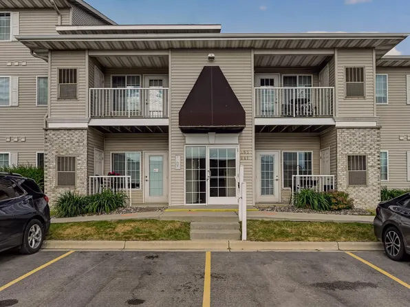 861 37th Ave NW Unit A, Rochester, MN 55901