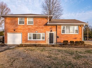 3027 Debera Way, Louisville, KY