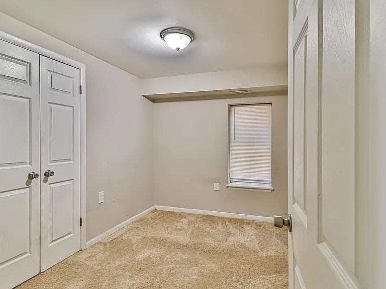 2023 4th St NE Apartments — Photo 15