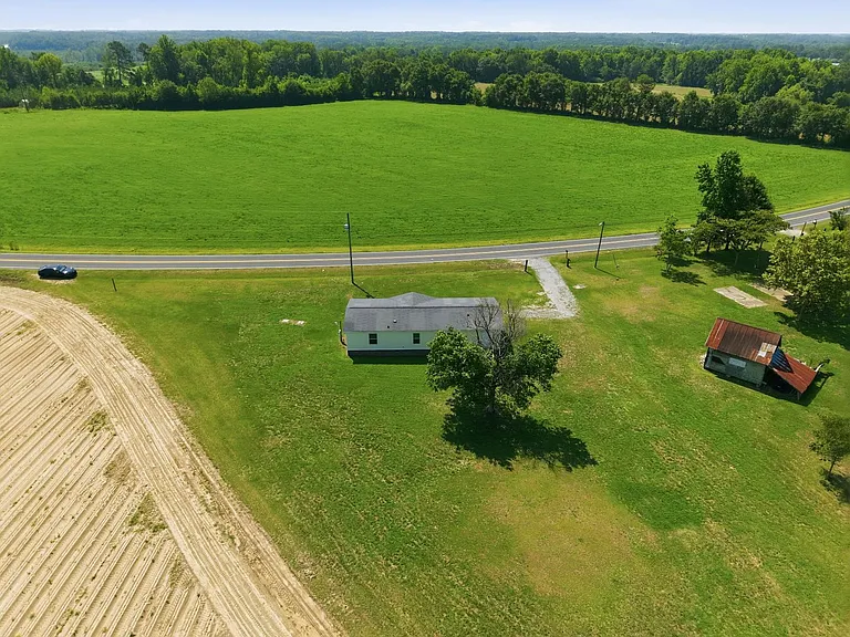 1385 Live Oak Rd — Photo 43