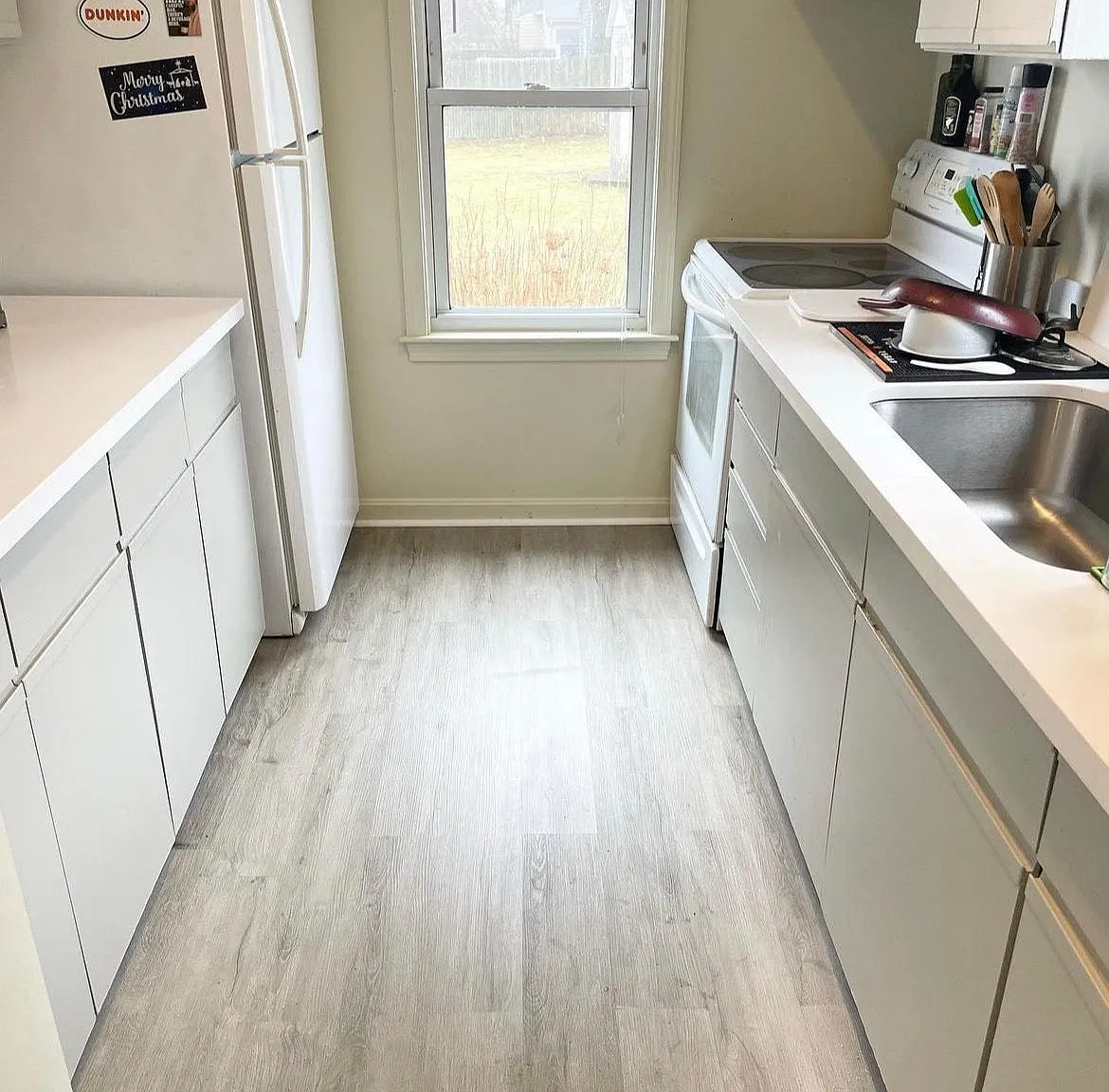 434 Metacom Ave — Photo 2
