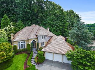 6574 153rd Ave SE, Bellevue, WA 98006
