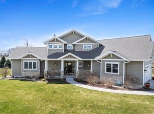 E12862 Wynding Way, Merrimac, WI 53561