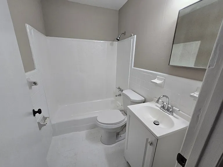 801 Maysville Rd NE — Photo 17