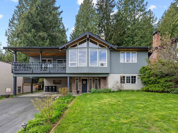 3563 Sykes Rd, North Vancouver, BC V7K 2X4