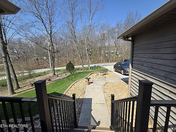 4th image of 107 Wickham Ln