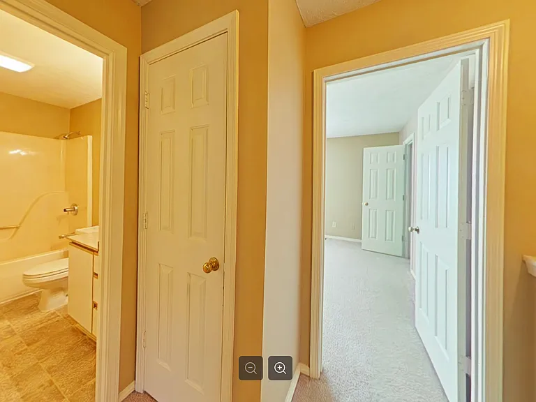1383 W Allen St #B2 — Photo 6