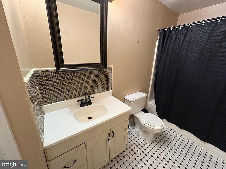 394 Croshaw Rd #A — Photo 21