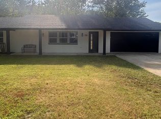 306 Gary Dr, Mena, AR 71953
