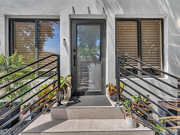5th image of 111 NW 46th St