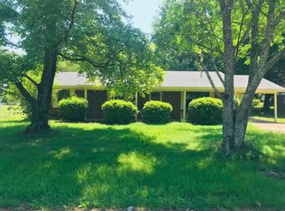 156 Pandora Dr, Columbus, MS 39702