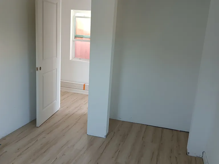 5415 S Victoria Ave #6 — Photo 5