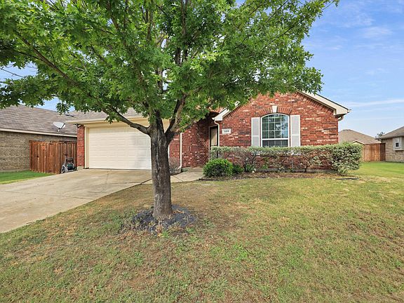 2nd image of 409 Dempster Ct