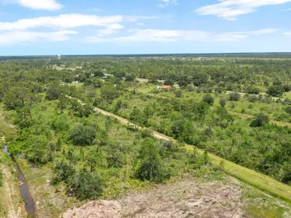 317 El Dorado Dr, Indian Lake Estates, FL 33855