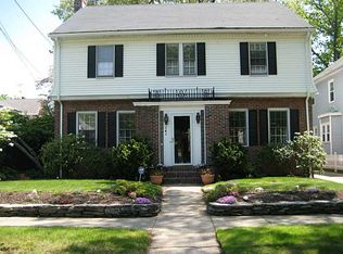 141 Cole Ave, Providence, RI 02906