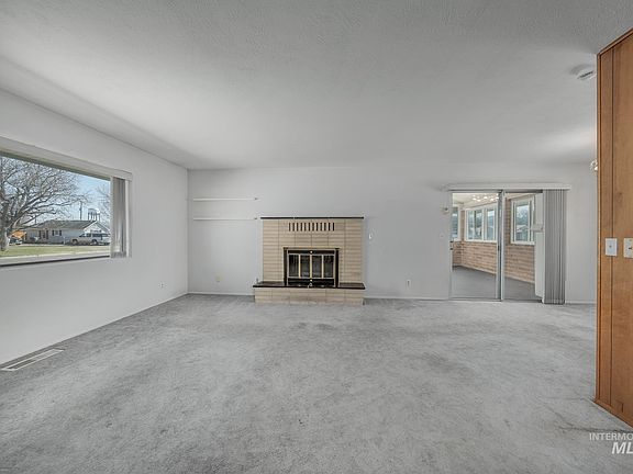 3rd image of 647 NW 3rd St