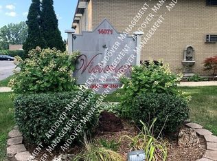 14095 Stephens Rd APT D8, Warren, MI 48089