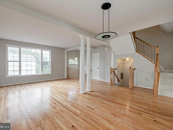 4th image of 6253 Taliaferro Way
